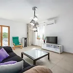 Holiday home In With Wifi Labin (Istria)
