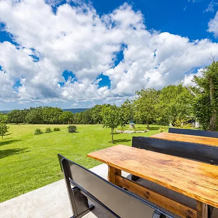 Holiday home In With Wifi *