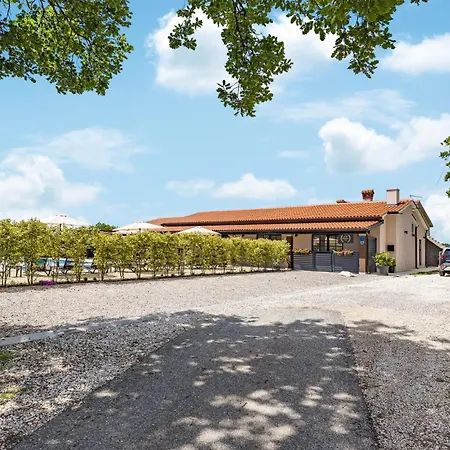 Holiday home In Labin With Wifi